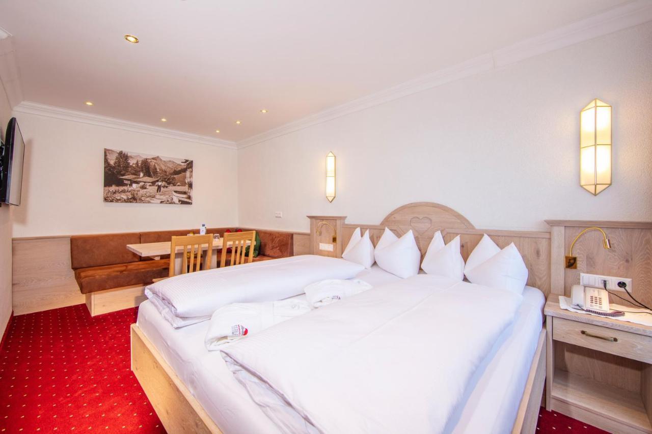 מידרס Hotel Serles מראה חיצוני תמונה